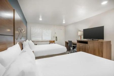 Best Western Plus Clocktower Inn - 141