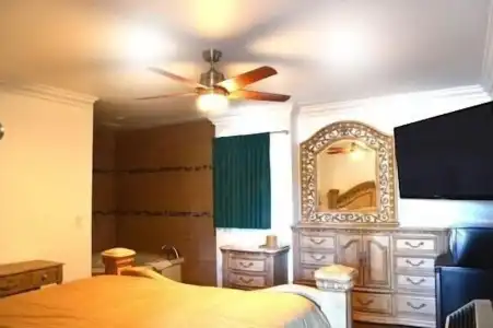 Sunset Motel - 28