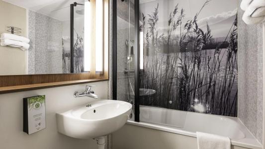 Campanile NATURE - Aix Les Bains - 46