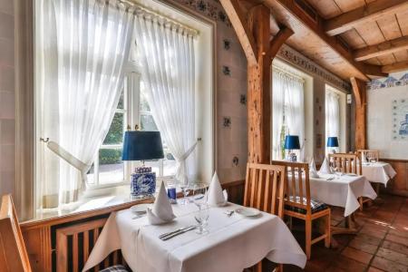 & Restaurant Jörg Müller - 26