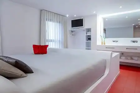 Macià Granada Five Senses Rooms & Suites - 221