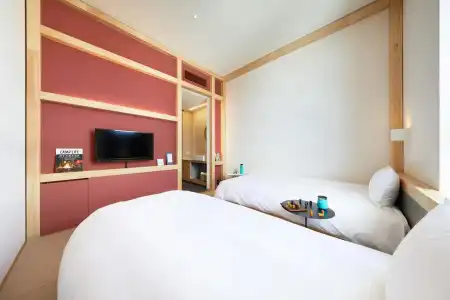 Hoshino Resorts Beb5 - 1