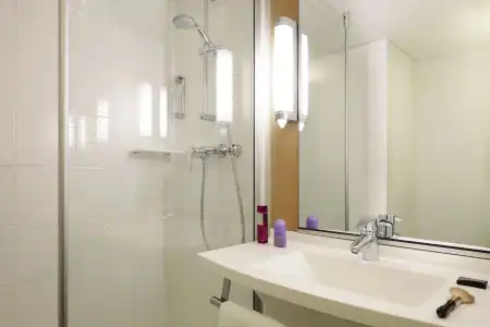ibis Hyères Centre - 10