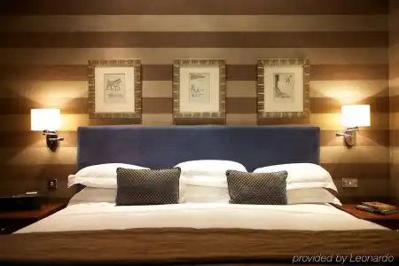 The Chester Grosvenor - 5