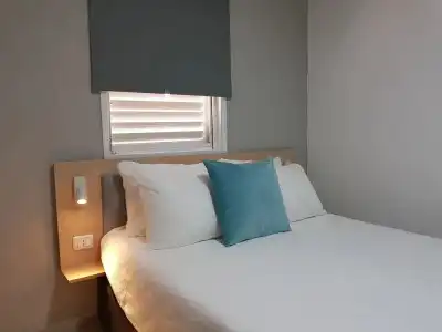 Airport Guest House - 30