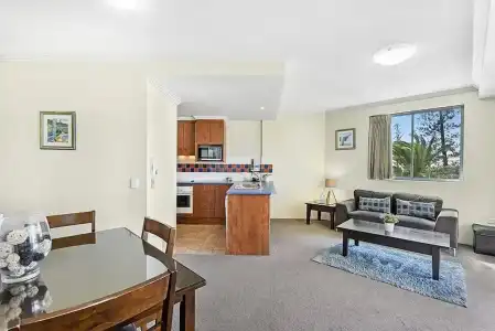 Crystal Bay on the Broadwater - 287