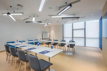 Holiday Inn Express Hangzhou Jiuzhou by IHG - 18