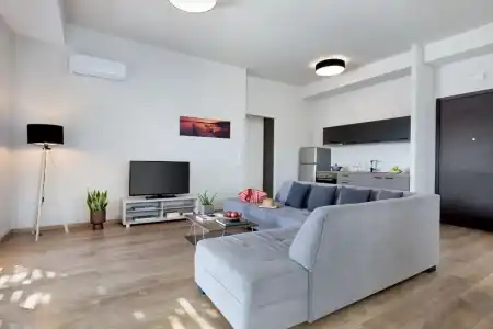 Thisean Modern Suites By Athens Stay - 34