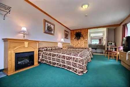 Knights Inn Huntsville, ON - 4