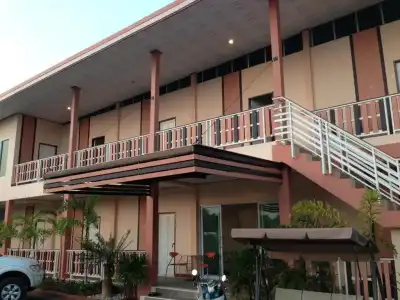 Siriburi Resort - 10