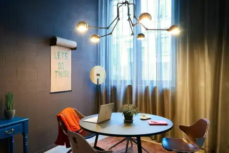 Moxy Brussels City Center - 12
