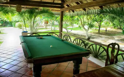Q Bungalows - 6