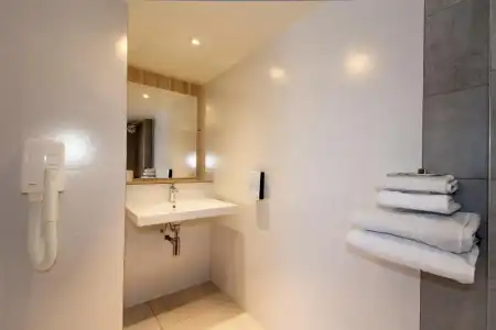 Hôtel Campanile Reims Ouest - Tinqueux - 70