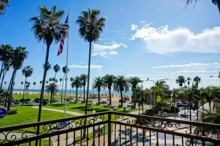 Balboa Inn, On the Beach - 89