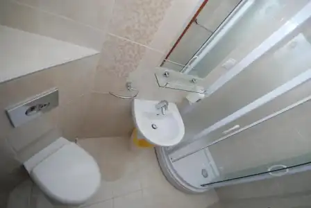Pansion Anita - 10