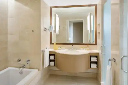Prince Waikiki - 10