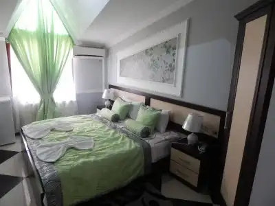 Lux Palace - 5