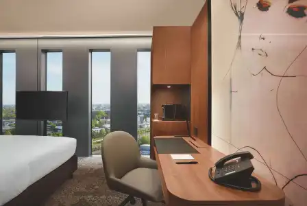 HYPERION München - 13