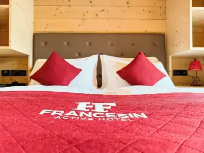 Francesin - 35