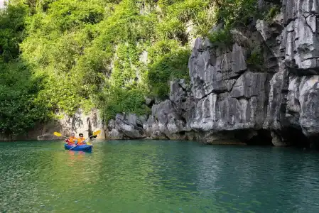 Halong Sapphire Cruises - 12