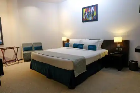 Signature Apartments & Spa - 76