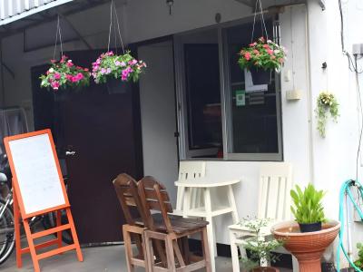 Ampawan Guesthouse - 14