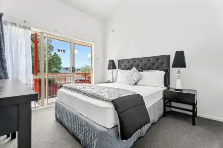 Avondale Motor Inn - 40