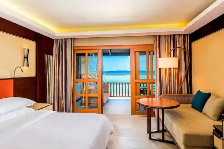 Sheraton Maldives Full Moon Resort & Spa - 60