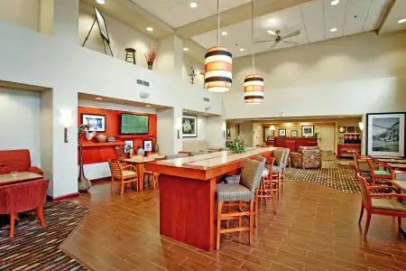 Hampton Inn & Suites Barrie - 35