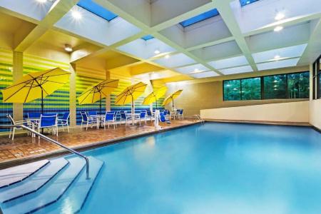 Crowne Plaza Knoxville Downtown University by IHG - 15