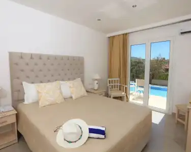Cavomarina Beach- Adults Only - 36