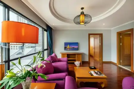 Bandara Silom Suites - 152