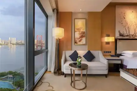Hilton Wuhan Riverside - 99