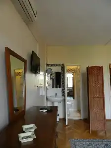 Berk Guesthouse - 'Grandma's House' - 43