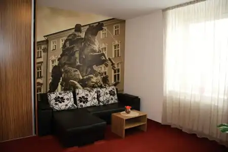 Palác - 11