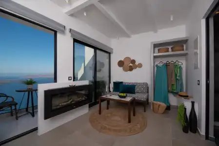 Daydream Luxury Suites - 85
