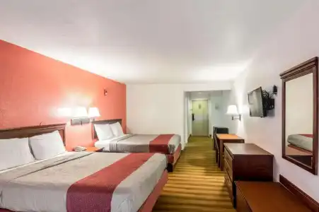 Motel 6 Oklahoma City OK - 73