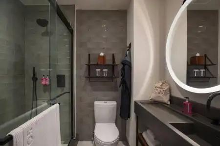 Moxy NYC Downtown - 70