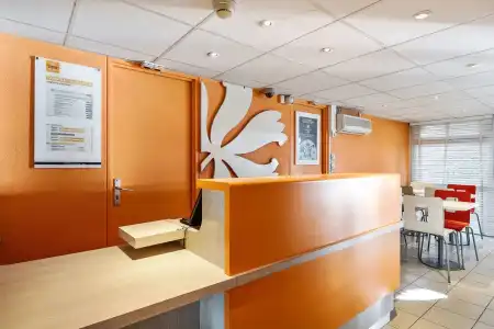 Hôtel Première Classe Caen Nord - Mémorial - 16