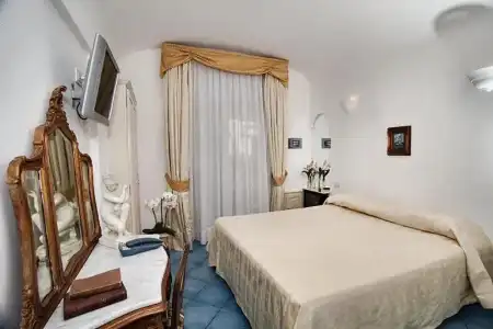 Bussola di Hermes - 30