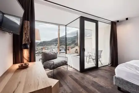 Haller Suites & Restaurant - 1