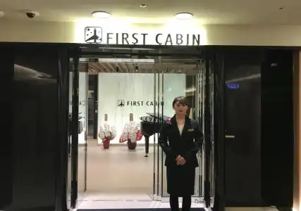 First Cabin Kansai Airport - 21