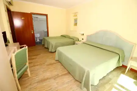 Siesta - 27