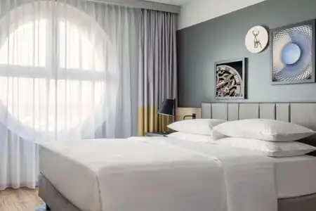 Basel Marriott - 6