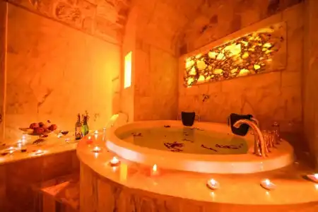 Serenus Cave Suites - 112