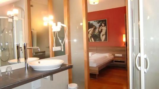 Traube - Beim Dorfwirt - 42