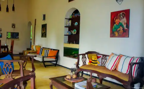Anne's Maisonnette - 18