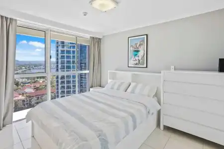 Baronnet Apartments - 111