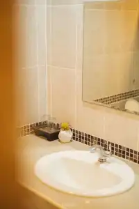 Nida Rooms Central Plaza 278 Thani - 18