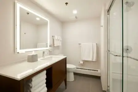 Holiday Inn & Suites Ottawa Kanata by IHG - 38